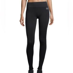 Monreal London Black Hi-tech Seamless High Rise Chevron Stripe Leggings